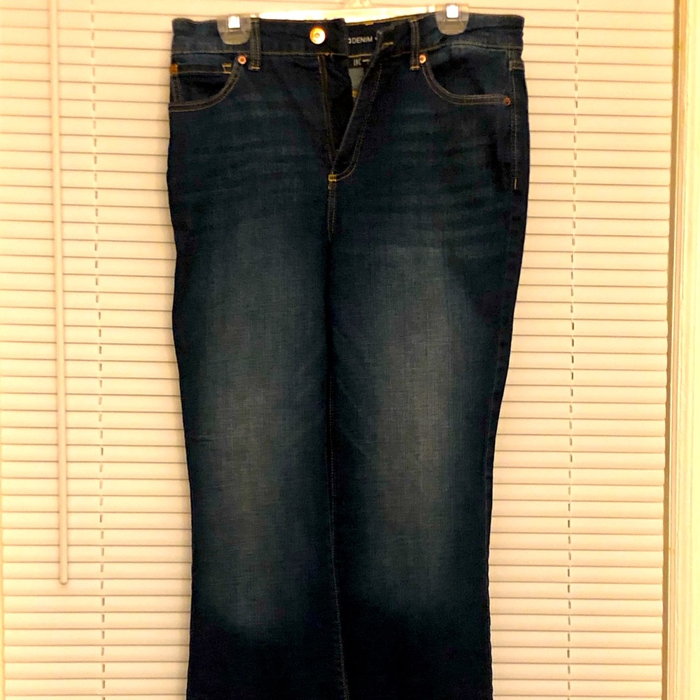 Women’s INC Blue Denim High Rise Flare Jeans,Size 12.